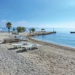 Arky Podstrana