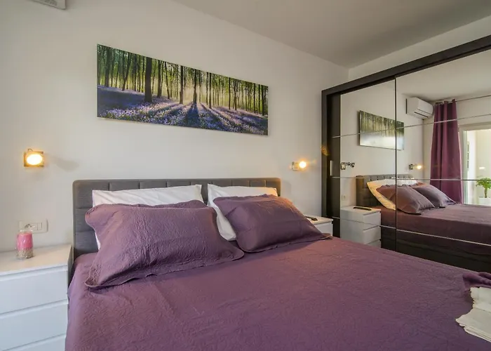 Arky بودْسْتغانا